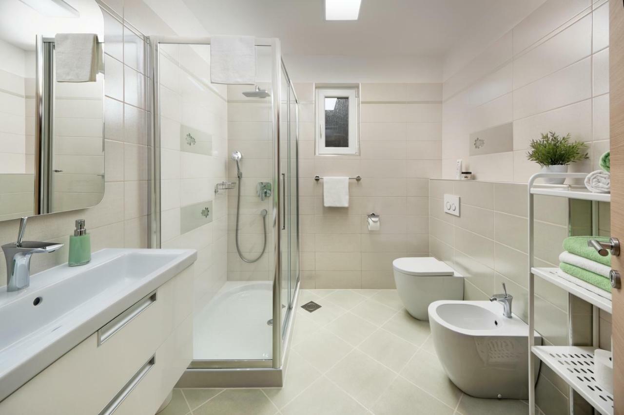 Rainbow Apartment Pula Ngoại thất bức ảnh